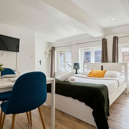 Lille Hypercentre Gares - Small Suite 외부 사진